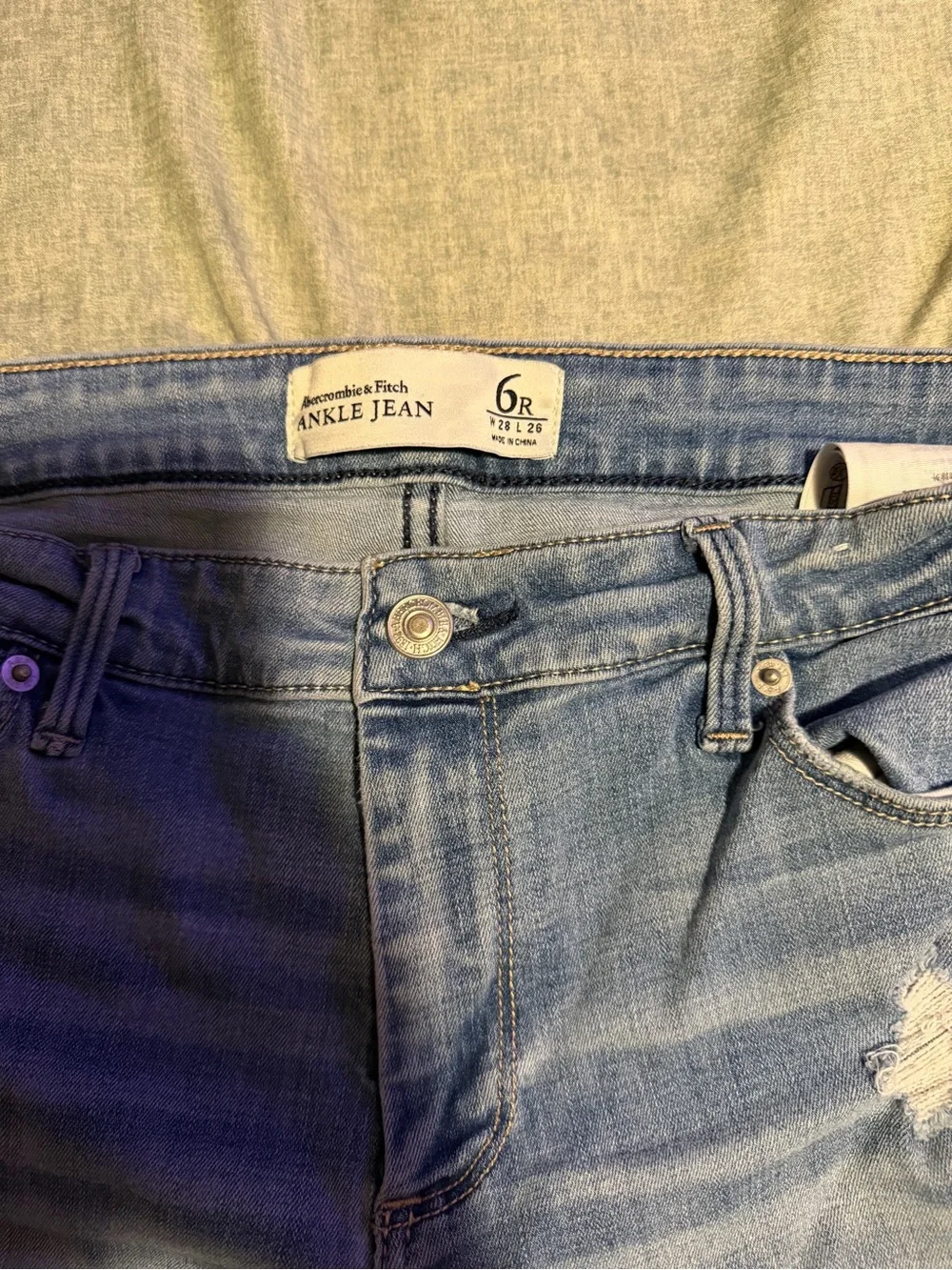 Abercrombie and Fitch Low Rise Ankle Jean